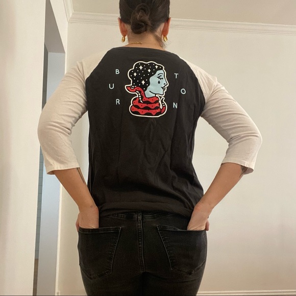 Burton Talent Scout Raglan Tee - Size MED - Picture 3 of 4